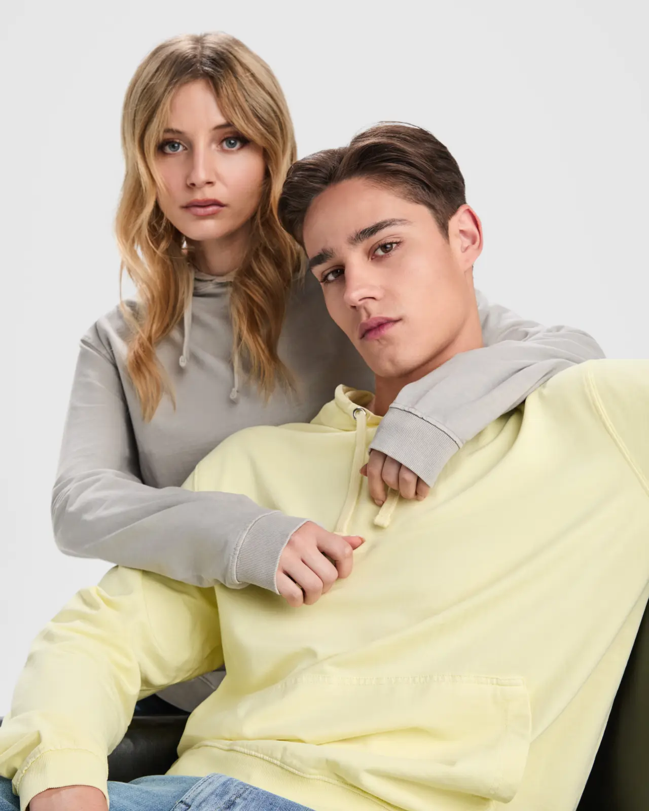 Felpa con cappuccio unisex in 100% cotone 250 g – 2E5DVB4D5 4 Felpa con cappuccio unisex in 100% cotone 250 g – 2E5DVB4D5 4