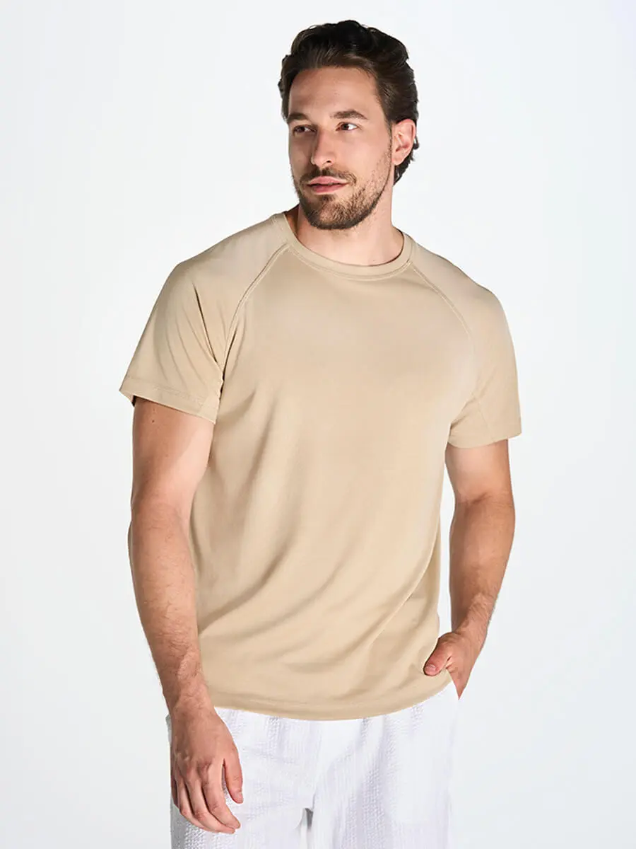 T-shirt uomo girocollo manica corta slim fit 130 g T-shirt uomo girocollo manica corta slim fit 130 g