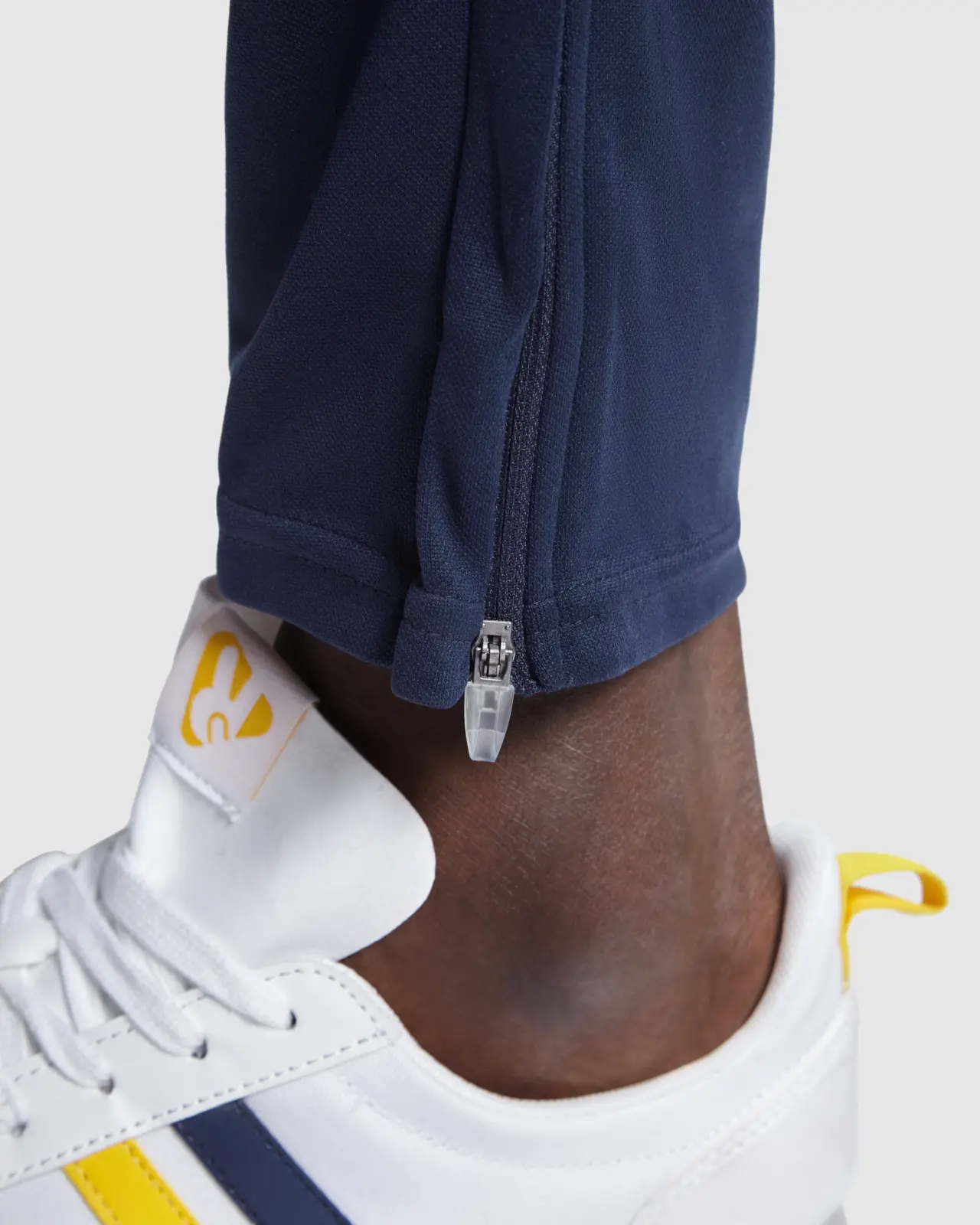 Tuta uomo slim fit 200 g 6 Tuta uomo slim fit 200 g 6